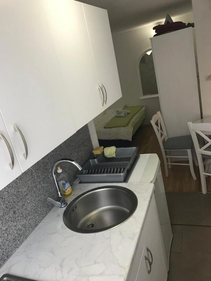 Skenderi Apartment Studio تْسْغيكفانِتْسا المظهر الخارجي الصورة